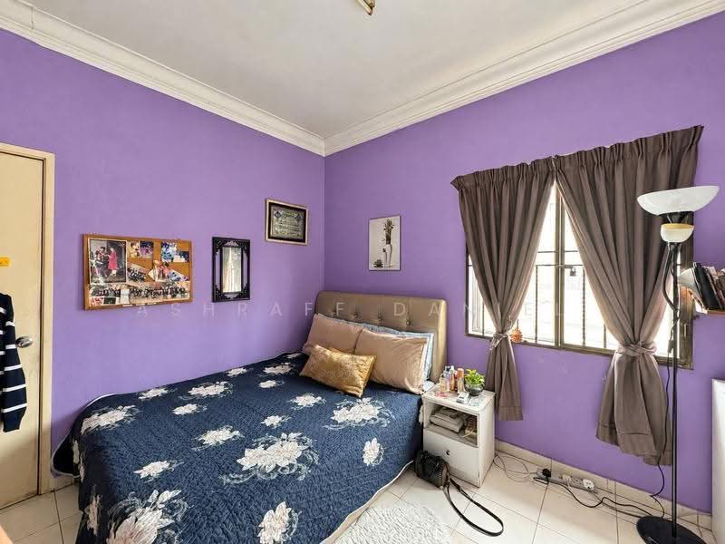 Rumah Kluster untuk Dijual di Taman Garing Utama (Rawang) - Ashraff Daniel - Bedroom - PropertyGuru.com.my