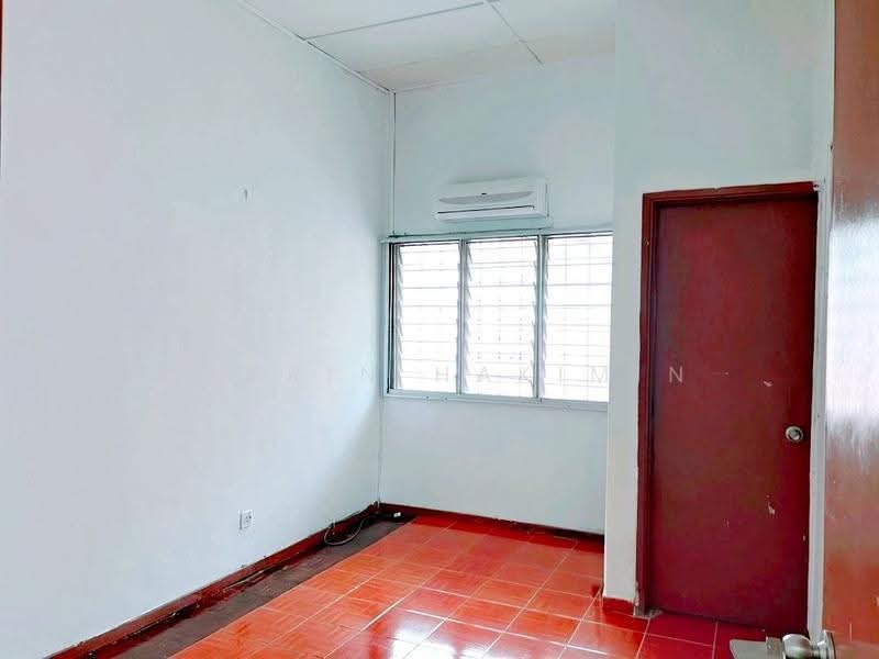 2.5-storey Terraced House for Sale in Bukit Antarabangsa (Ulu Kelang) - Nazrin Hakimin - Interior - PropertyGuru.com.my