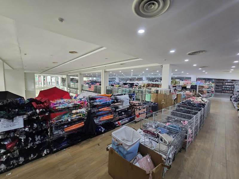 Retail Space for Rent in Johor Bahru (Johor) - Terrence Gan - Interior - PropertyGuru.com.my