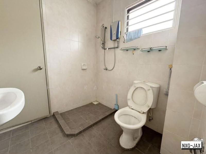 2-storey Terraced House for Sale in Bandar Puteri Klang (Klang) - Hao Kai Khaw - Bathroom - PropertyGuru.com.my