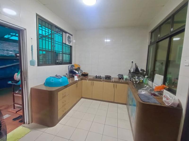 Semi-Detached House for Sale in Ulu Tiram (Johor) - Cendy Chau - Kitchen - PropertyGuru.com.my