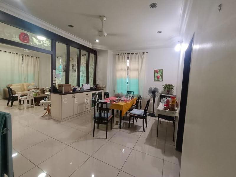 Semi-Detached House for Sale in Ulu Tiram (Johor) - Cendy Chau - Living Room - PropertyGuru.com.my