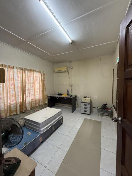 Semi-Detached House for Rent in Taman Kulai (Kulai) - Carol Tan - Interior - PropertyGuru.com.my