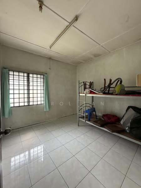 Semi-Detached House for Rent in Taman Kulai (Kulai) - Carol Tan - Bedroom - PropertyGuru.com.my