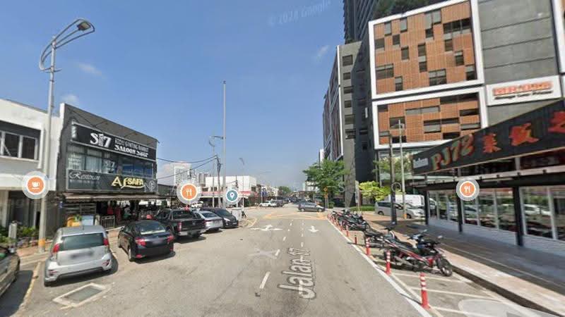 2-storey Terraced House for Sale in Seksyen 17 (Petaling Jaya) - Natalie Soo - Exterior - PropertyGuru.com.my
