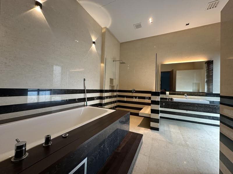 Rumah Banglo untuk Disewa di Bukit Tunku (Kenny Hills) (Kuala Lumpur) - Sheikh Imran - Bathroom - PropertyGuru.com.my