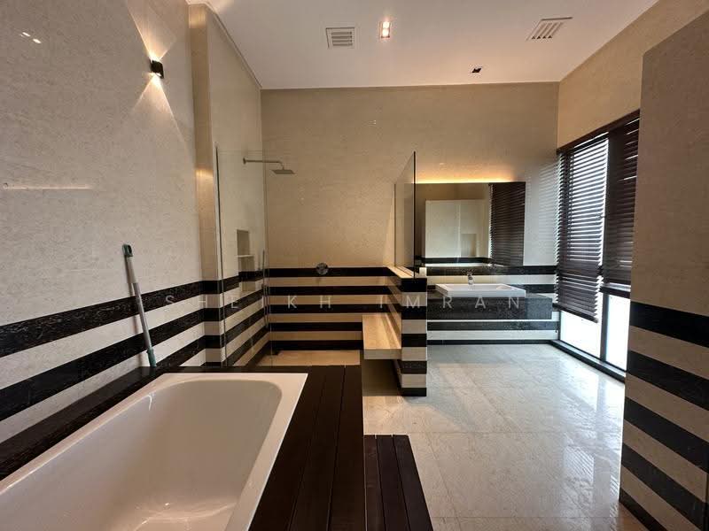 Rumah Banglo untuk Disewa di Bukit Tunku (Kenny Hills) (Kuala Lumpur) - Sheikh Imran - Bathroom - PropertyGuru.com.my