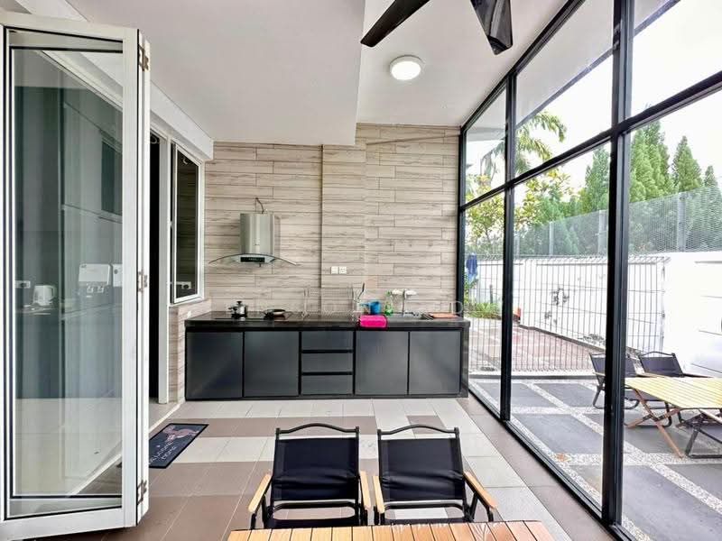 3-storey Terraced House for Sale in Klebang (Melaka) - Jenson Low - Kitchen - PropertyGuru.com.my