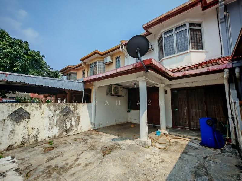 2-storey Terraced House for Sale in Taman TTDI Jaya (Shah Alam) - Amirah Azmi - PropertyGuru.com.my