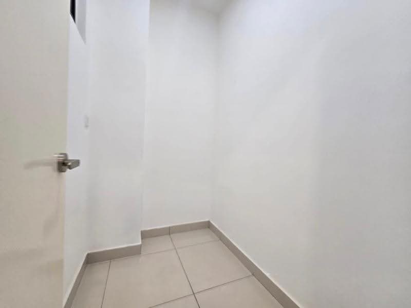 Kondominium untuk Dijual di The Parque Residences - Fiona Lee - Interior - PropertyGuru.com.my