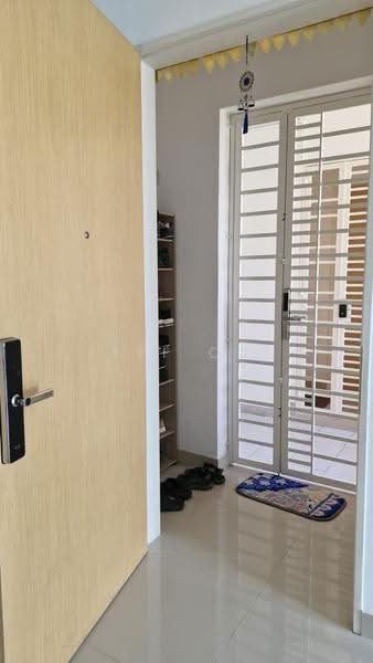 Condominium for Sale at Spring & Summer Tower, All Seasons Park - Jeff Ooi - Entrance - PropertyGuru.com.my