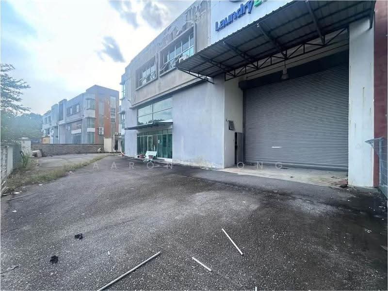 Semi-D Factory for Rent in Kawasan Perindustrian Nilai (Nilai) - Aaron Chong - Exterior - PropertyGuru.com.my