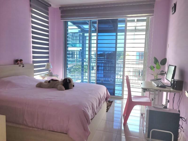 3-storey Terraced House for Sale in Seri Kembangan (Selangor) - Even Chong - Bedroom - PropertyGuru.com.my