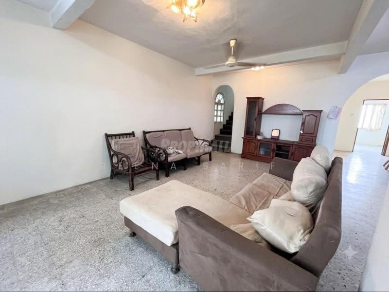 2-storey Terraced House for Sale in SS8 (Petaling Jaya) - Reena Sarif - Living Room - PropertyGuru.com.my