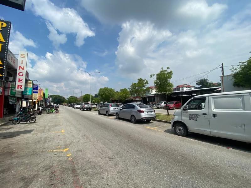 Shop / Office for Sale in Bandar Baru Sungai Buloh (Sungai Buloh) - Lee Wei Leong - Exterior - PropertyGuru.com.my