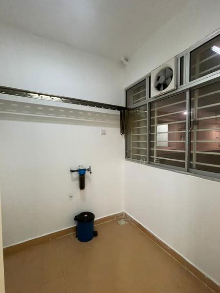 Condominium for Rent at Aman Heights Condominium - Kelvin Ng - Interior - PropertyGuru.com.my