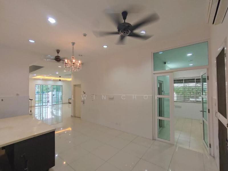 2-storey Terraced House for Sale in Setia Damai (Setia Alam) - Elwin Chok - Living Room - PropertyGuru.com.my