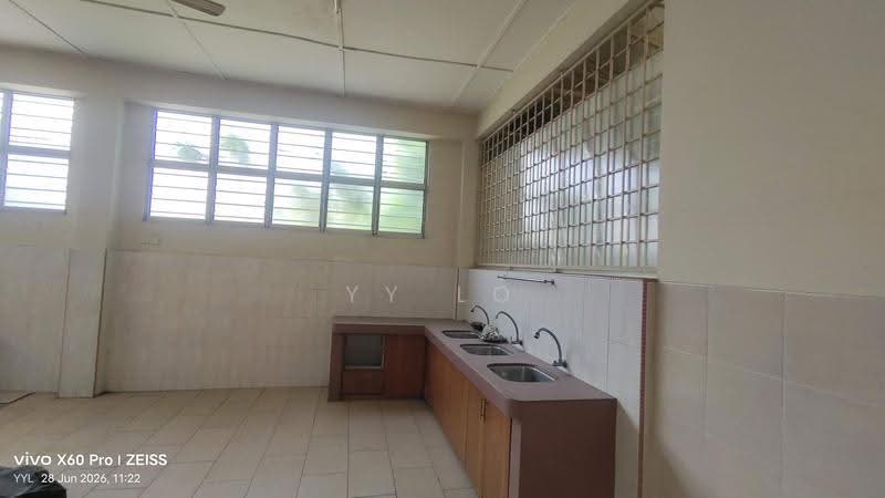 Semi-Detached House for Sale in Seksyen 6 (Petaling Jaya) - YY Lo - Kitchen - PropertyGuru.com.my
