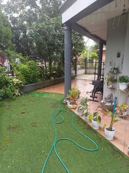 Rumah Teres untuk Dijual di Seksyen 32, Kemuning Green Ville (Shah Alam) - Linga Kumar - Exterior - PropertyGuru.com.my