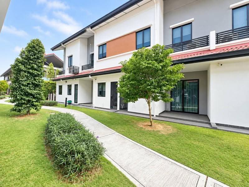 2-storey Terraced House for Rent in Cyberjaya (Selangor) - Fikri Yasmin - Exterior - PropertyGuru.com.my