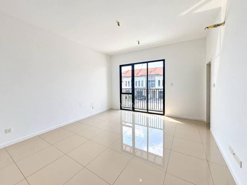 2-storey Terraced House for Rent in Cyberjaya (Selangor) - Fikri Yasmin - Living Room - PropertyGuru.com.my