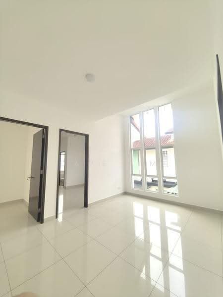 Rumah Berkembar untuk Dijual di Taman Ponderosa (Johor Bahru) - Dave Sim - PropertyGuru.com.my