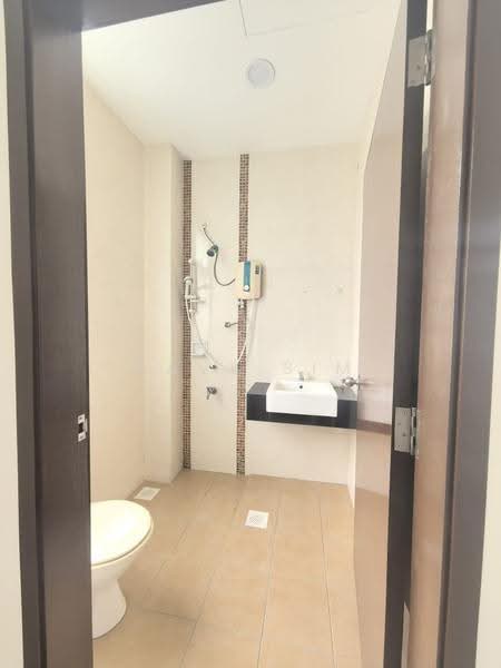 Rumah Berkembar untuk Dijual di Taman Ponderosa (Johor Bahru) - Dave Sim - PropertyGuru.com.my