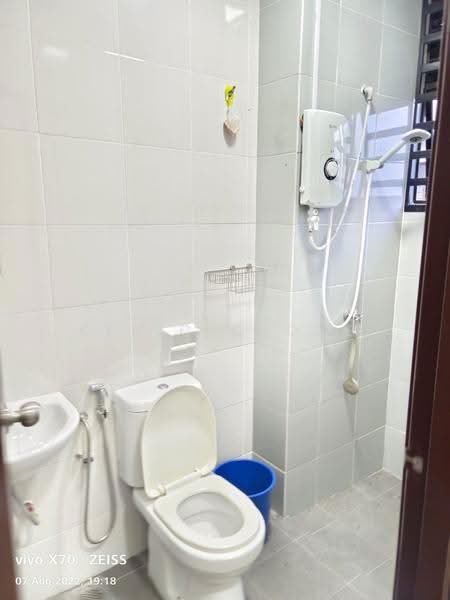 2-storey Terraced House for Sale in Taman Saujana KLIA (Sepang) - Keric Khong - Bathroom - PropertyGuru.com.my