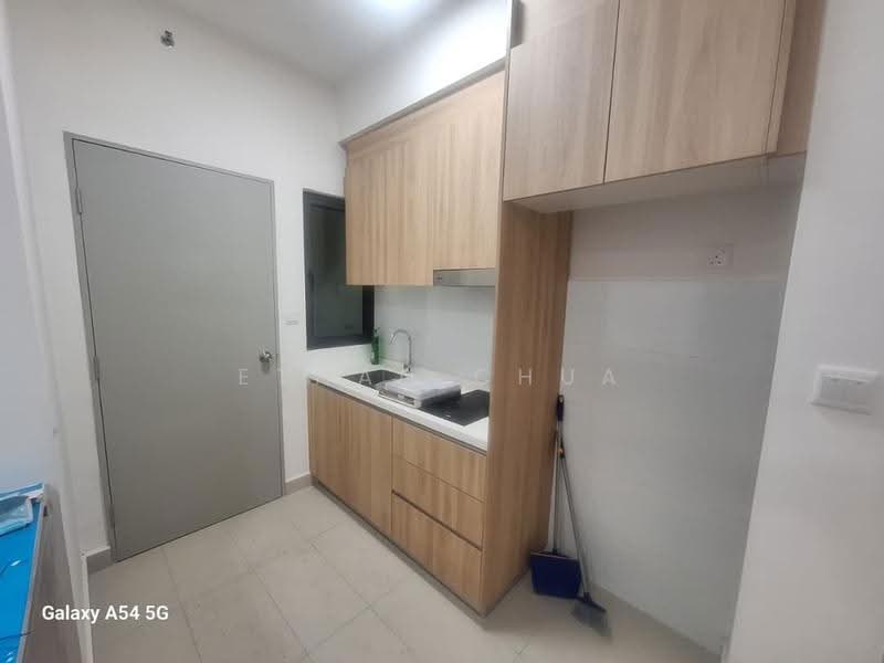 Service Residence for Rent at Maya Bay Residences @ Gamuda Cove - Ethan Chua - Kitchen - PropertyGuru.com.my