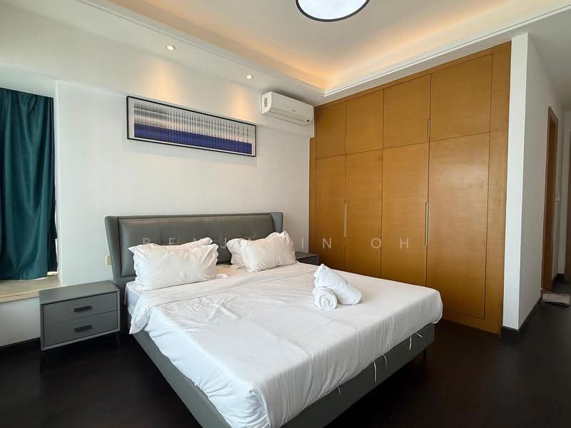 Kediaman Servis untuk Dijual di R&F Princess Cove Phase 1 - Benjamin Oh - Bedroom - PropertyGuru.com.my
