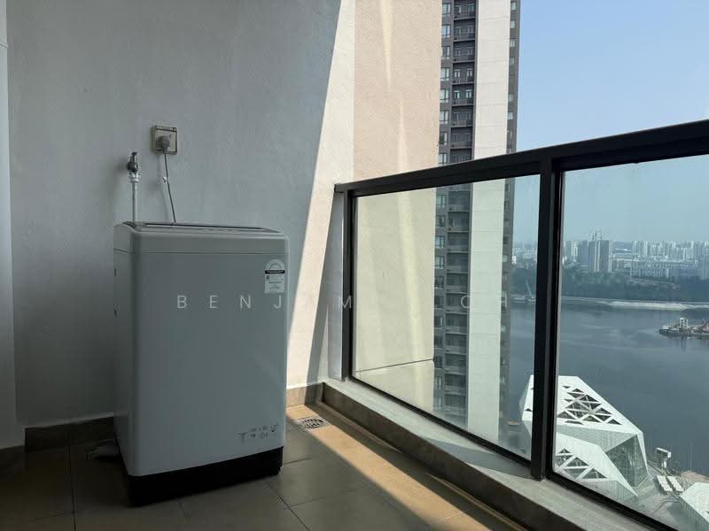Kediaman Servis untuk Dijual di R&F Princess Cove Phase 1 - Benjamin Oh - Balcony - PropertyGuru.com.my