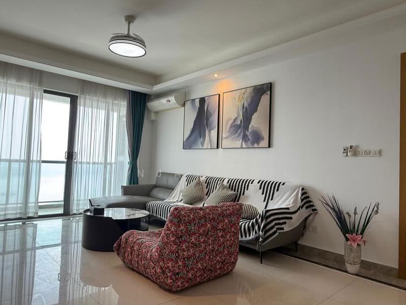 Kediaman Servis untuk Dijual di R&F Princess Cove Phase 1 - Benjamin Oh - Living Room - PropertyGuru.com.my