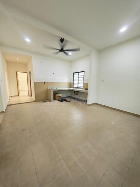Terraced House for Sale in Taman Mutiara Rini (Skudai) - Bee Ng - Kitchen - PropertyGuru.com.my