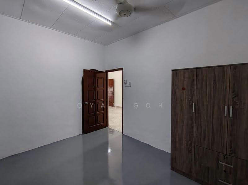 Terraced House for Rent in Island Glades (Jelutong) - Qyan Goh - Interior - PropertyGuru.com.my