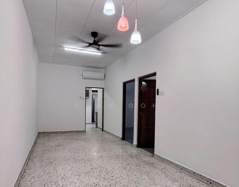 Terraced House for Rent in Island Glades (Jelutong) - Qyan Goh - Interior - PropertyGuru.com.my