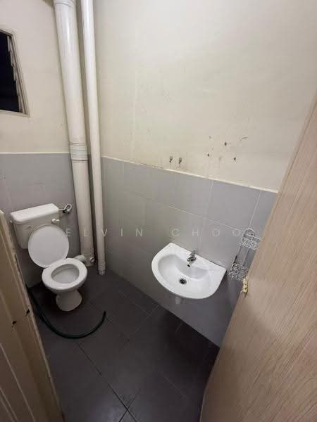 Apartment for Sale at Lembah Indah - Elvin Choo - Bathroom - PropertyGuru.com.my