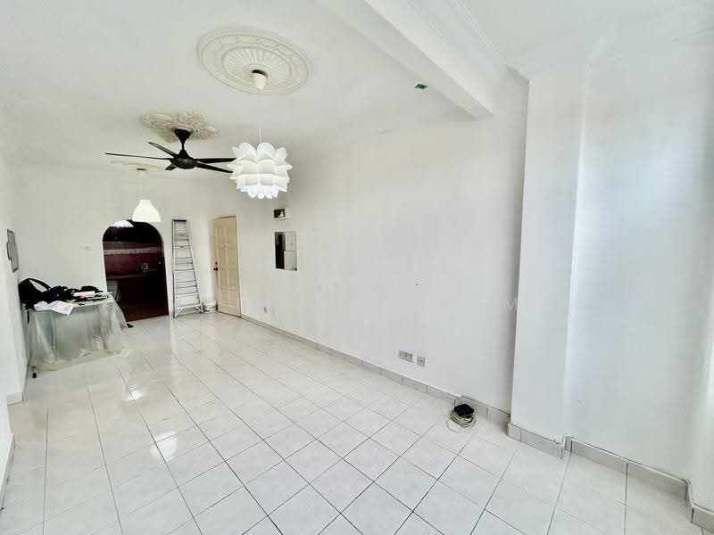 Apartment for Sale at Pangsapuri Waja - Azli Ibrahim - Living Room - PropertyGuru.com.my