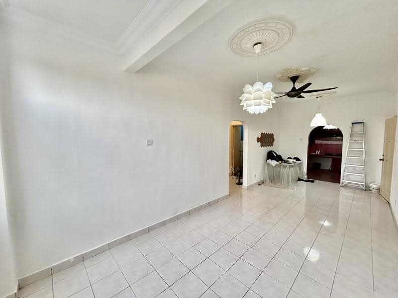 Apartment for Sale at Pangsapuri Waja - Azli Ibrahim - Living Room - PropertyGuru.com.my