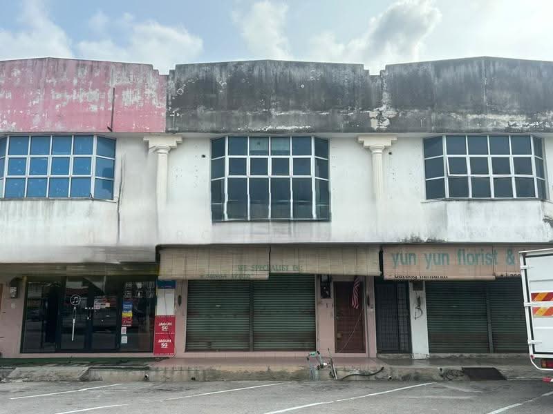 Shop / Office for Sale in Taman Samudera (Lumut) - Roy Kuak - Exterior - PropertyGuru.com.my
