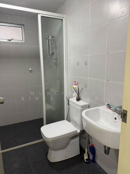 Service Residence for Rent at Cerrado Residence @ Southville City - Nurliyana Binti Busari - Bathroom - PropertyGuru.com.my