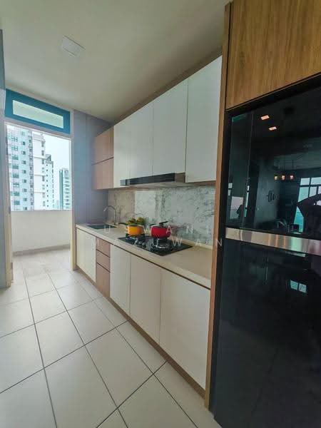 Kediaman Servis untuk Dijual di Conezion Residences - Uswani Mazuwan - Kitchen - PropertyGuru.com.my
