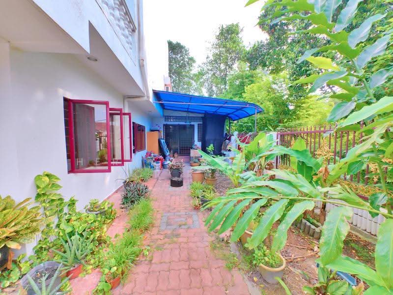 2-storey Terraced House for Sale in Seksyen 1 Bandar Baru Bangi (Bandar Baru Bangi) - Herman Sazwan Nor Rahim - Exterior - PropertyGuru.com.my