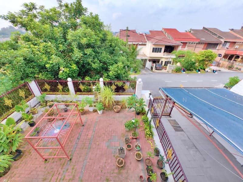 2-storey Terraced House for Sale in Seksyen 1 Bandar Baru Bangi (Bandar Baru Bangi) - Herman Sazwan Nor Rahim - Balcony - PropertyGuru.com.my