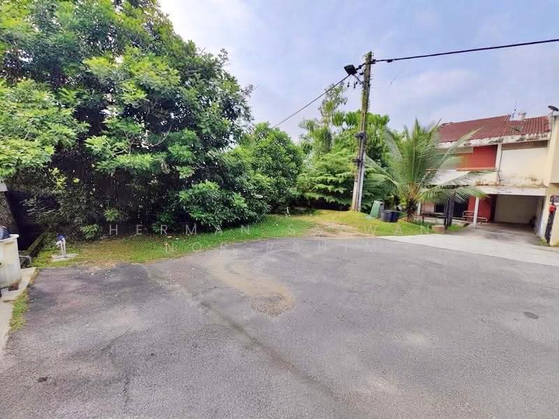 2-storey Terraced House for Sale in Seksyen 1 Bandar Baru Bangi (Bandar Baru Bangi) - Herman Sazwan Nor Rahim - Exterior - PropertyGuru.com.my