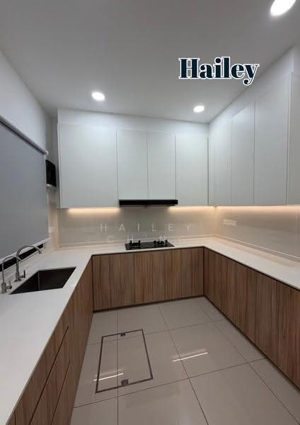2-storey Terraced House for Rent in Seberang Jaya (Penang) - Hailey Ch'ng - Kitchen - PropertyGuru.com.my