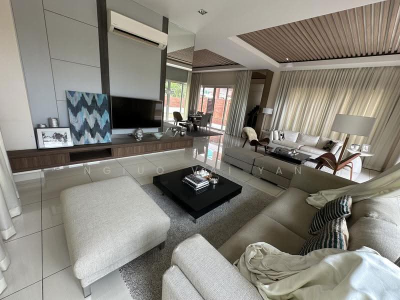 Bungalow House for Sale in Bandar Sungai Long (Selangor) - Ngiuo Vai Yan - Living Room - PropertyGuru.com.my