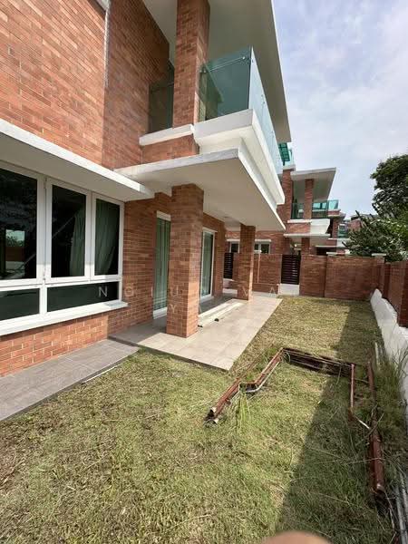 Bungalow House for Sale in Bandar Sungai Long (Selangor) - Ngiuo Vai Yan - Exterior - PropertyGuru.com.my