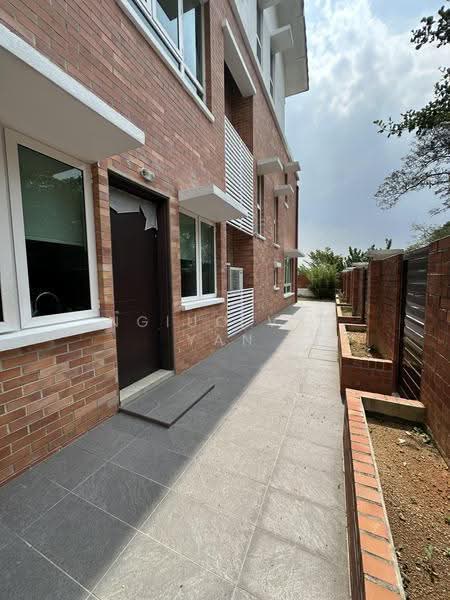 Bungalow House for Sale in Bandar Sungai Long (Selangor) - Ngiuo Vai Yan - Exterior - PropertyGuru.com.my