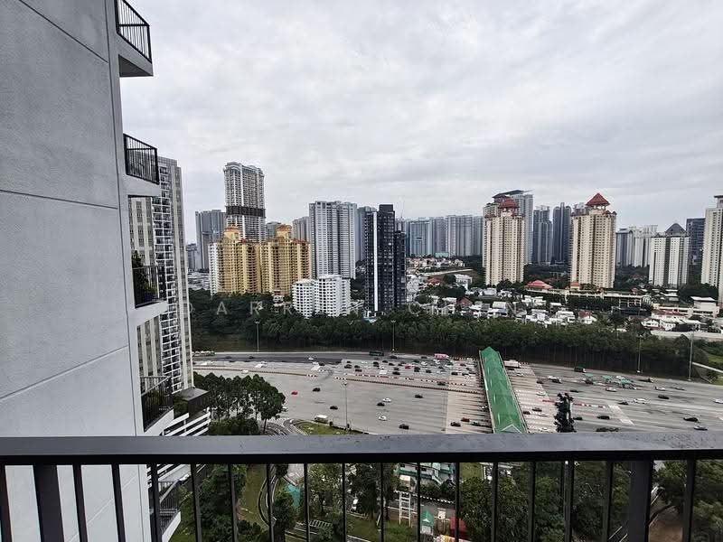 Kondominium untuk Disewa di ALIX Residences - Darren Chin - Balcony - PropertyGuru.com.my