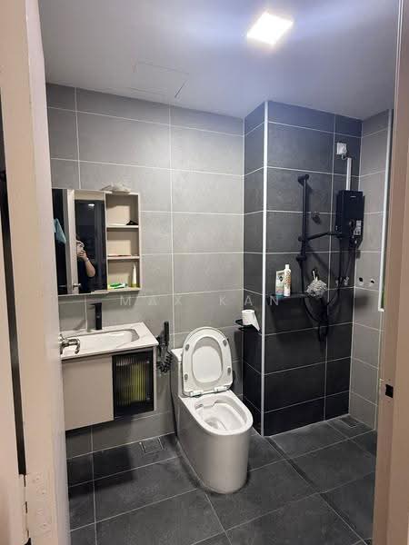 Kediaman Servis untuk Dijual di KSL Avery Park - Max Kan - Bathroom - PropertyGuru.com.my